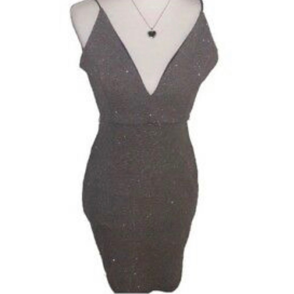 Windsor’s silver glitter backless dress